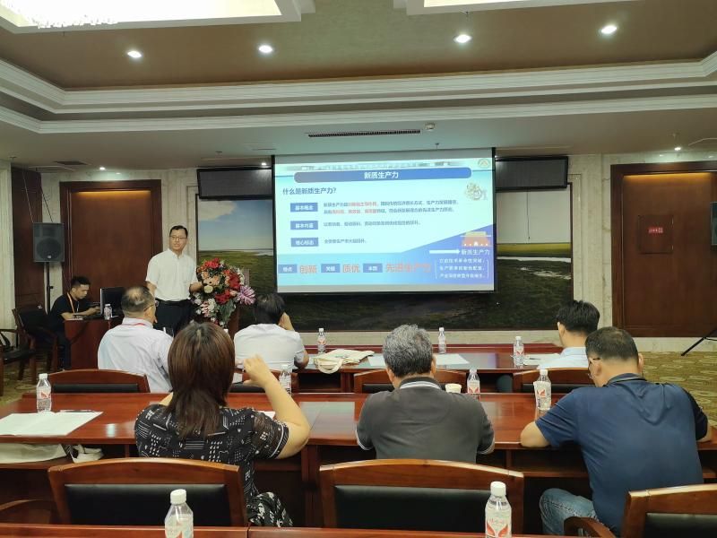 东北农业大学参加2024年智慧农业产教融合共同体理事会会议(图1)