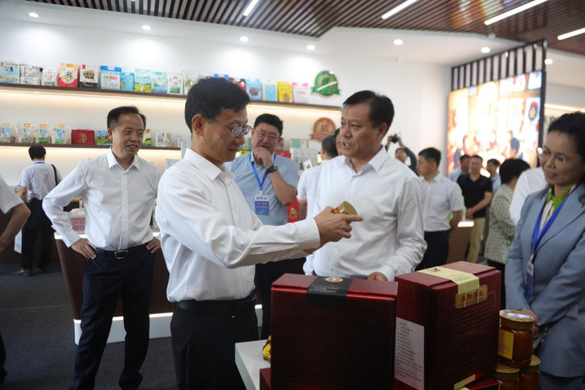 十周年吉林亮出粮食 “双名片”(图6)