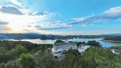 安博体育：“数字”赋能“智慧”生金br——贵州省数字乡村建设见闻(图1)