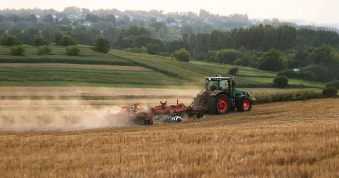 FJD丰疆智能冲击港股IPO腾讯、东风、光源资本等为股东全球农业机器人市场领导者(图2)
