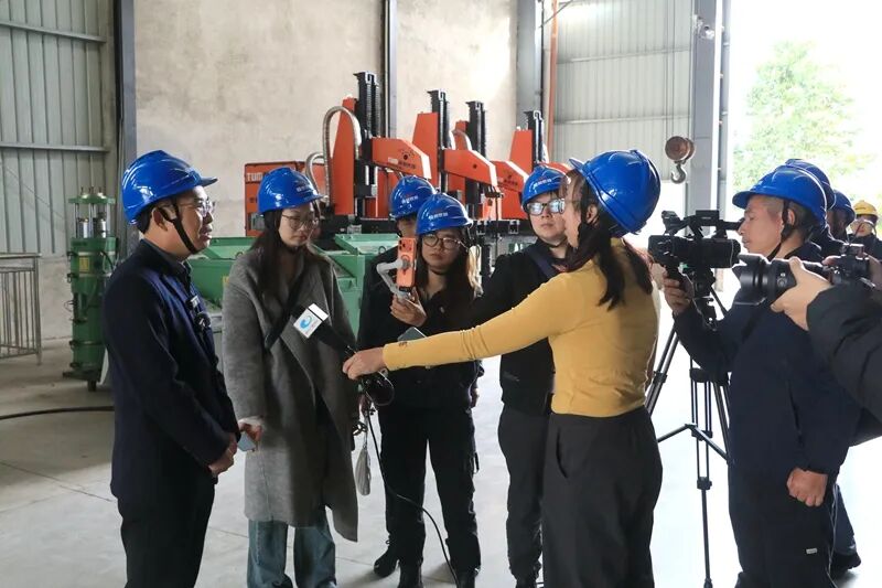 冲刺四季度决胜“全年红”！主流媒体奏响柳江奋进强音(图2)