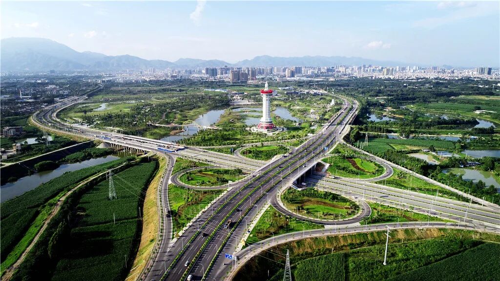 安博体育：贵港市大力推进人工智能赋能现代农业高质量发展新闻发布会在城区举办(图7)