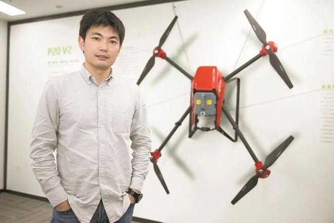 福建小伙子专做无人农业机公司年入10亿太牛了(图3)