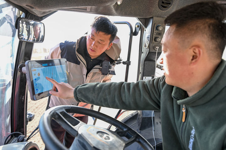 沃野春耕进行时——各地各部门高质量推进春季农业生产(图4)