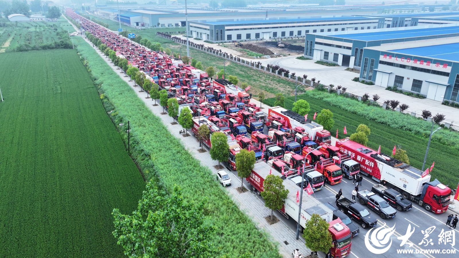 智领丰收新征程潍柴雷沃智慧农业护航“天中麦客”再出征(图1)